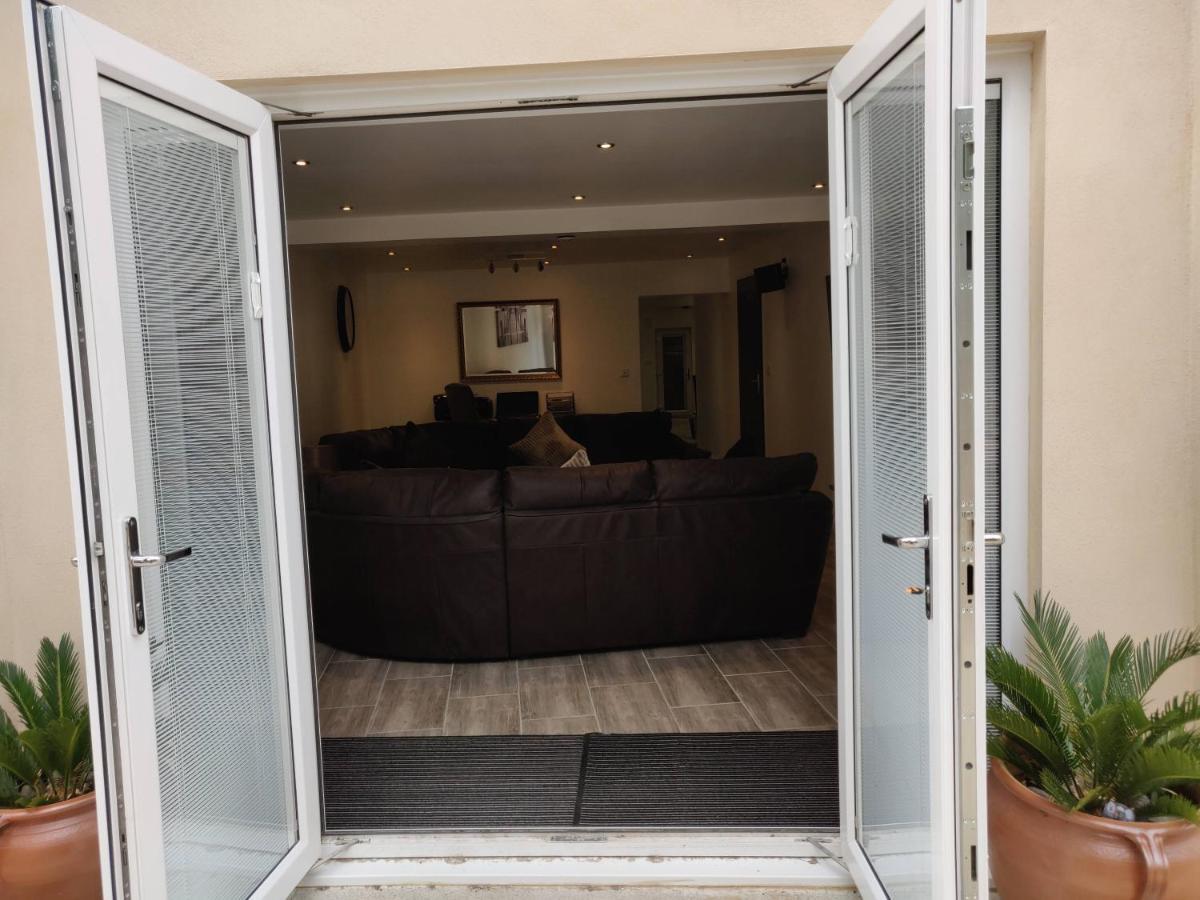 Dobbies Adults Only Boutique Apartment Saint-Marcel-sur-Aude ภายนอก รูปภาพ